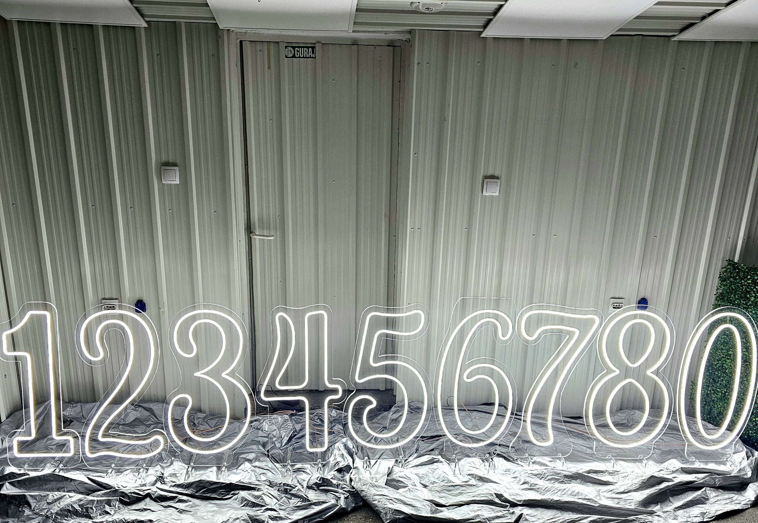 Neon brojevi kompletan set